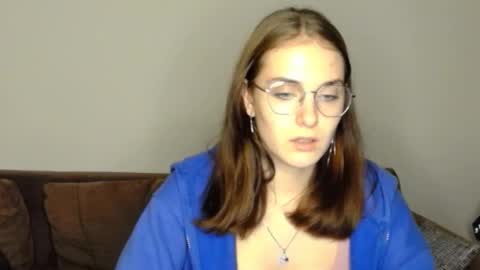 mila_keyy online show from September 2025 09:04:02 PM