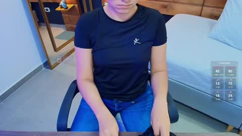 Milena  online show from June 2026 11:24:02 AM