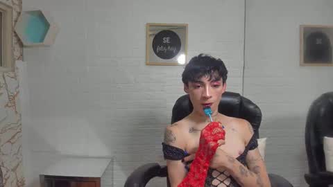 Snapshot of mila_leon chatting on October 2025 03:12:02 AM Mila online show from October 2025 03:12:02 AM