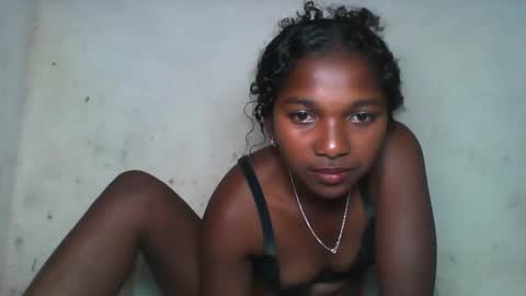 mila_lunah online show from March 2026 07:31:01 PM