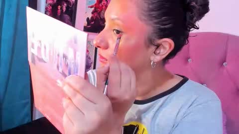 Snapshot of mila_nixon01 chatting on September 2025 05:25:01 PM MILA online show from September 2025 05:25:01 PM