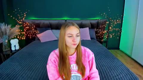 Milla online show from November 2025 08:11:02 AM