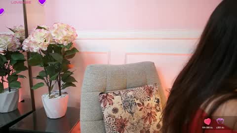 milacrave online show from April 2026 11:41:02 AM