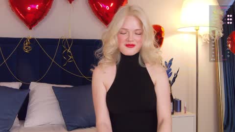 Miss Cutie online show from December 2024 06:06:01 AM