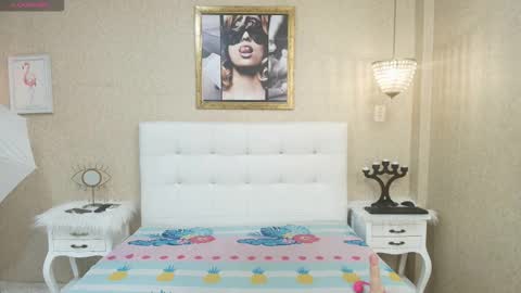 miladiosa online show from January 2026 11:26:01 AM