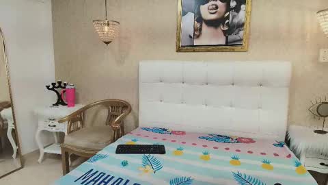 miladiosa online show from February 2026 12:46:01 PM