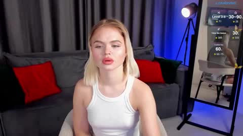 milafink online show from February 2025 01:25:01 PM