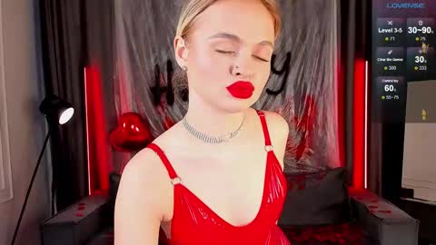 milafink online show from February 2025 01:40:01 PM