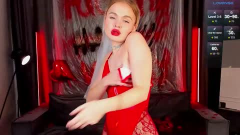 milafink online show from February 2025 07:44:01 PM