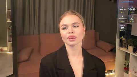 milafink online show from February 2025 04:15:01 PM