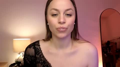 Mila Fleur online show from January 2025 09:08:01 AM