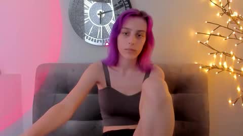 Snapshot of milaglow chatting on March 2026 02:10:02 PM MilaGlow online show from March 2026 02:10:02 PM