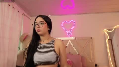 milah_tay online show from April 2026 11:37:02 AM