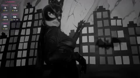 Mila  online show from October 2025 01:36:03 PM