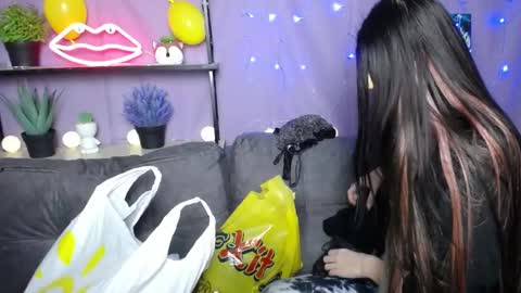 Milaloona online show from January 2025 10:01:01 AM