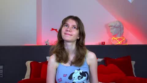 Snapshot of milamaelis chatting on March 2026 06:25:01 PM Mila online show from March 2026 06:25:01 PM