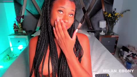 Snapshot of milan_ebony chatting on January 2025 05:32:01 PM Milan online show from January 2025 05:32:01 PM