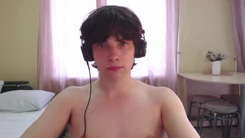 Snapshot of milan_vibe chatting on July 2026 02:51:01 PM Milan online show from July 2026 02:51:01 PM