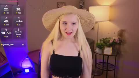 Milana online show from November 2025 12:24:01 AM