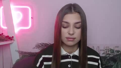 milanaangelas online show from January 2026 05:56:01 AM