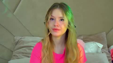 MilanaBalmain online show from October 2025 04:12:01 AM