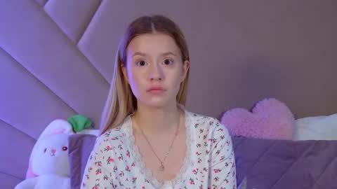 MilanaBalmain online show from May 2026 04:08:02 AM