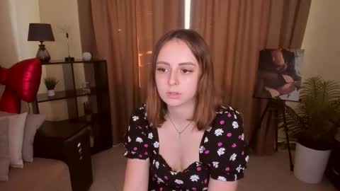 Snapshot of milanabells chatting on May 2026 02:44:02 PM MilanaBells online show from May 2026 02:44:02 PM