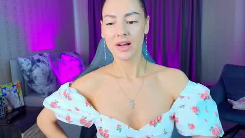Snapshot of milanabellucci chatting on April 2026 07:04:01 AM Milana online show from April 2026 07:04:01 AM