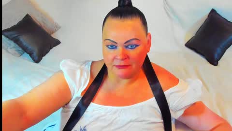 Lana online show from January 2025 08:24:01 PM