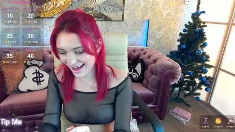 Snapshot of milanamusee chatting on December 2024 01:52:02 PM Milana online show from December 2024 01:52:02 PM