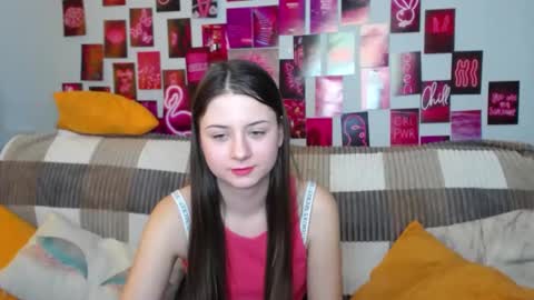 milanaroz online show from February 2025 08:58:02 AM