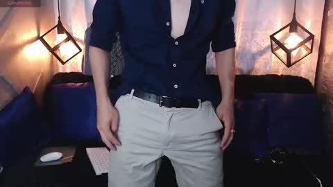 milandavid1 online show from March 2026 05:29:02 PM