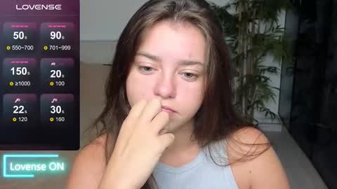 Mila online show from September 2025 07:41:01 AM