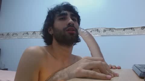 milanzaire online show from January 2025 03:43:01 AM