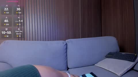 Snapshot of milaowens chatting on December 2024 11:56:02 AM Sexy Mila online show from December 2024 11:56:02 AM
