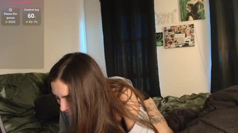 Mila online show from April 2026 01:14:02 AM