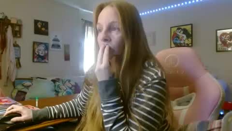 Mila online show from February 2026 03:20:01 PM