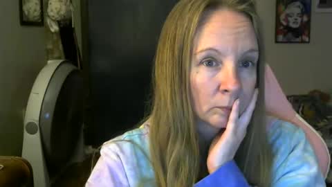 Mila online show from May 2026 05:13:01 AM