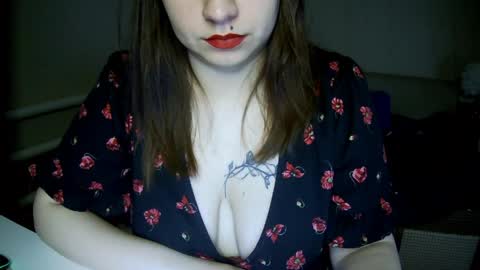 Milaxcute online show from April 2026 06:19:01 PM