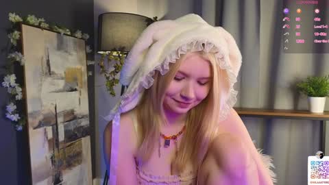 Mila online show from February 2025 01:23:01 AM