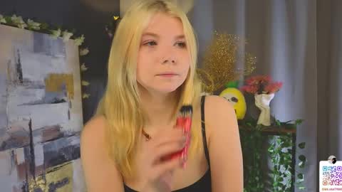 Mila online show from February 2025 02:30:01 AM