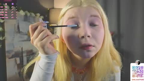 Mila online show from February 2025 02:20:02 AM