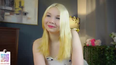Mila online show from March 2025 03:24:01 AM