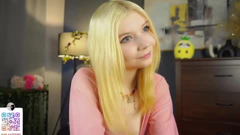 Mila online show from March 2025 02:36:01 AM