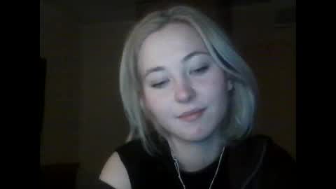 Milena new nonude shy blonde natural online show from February 2025 05:20:02 AM