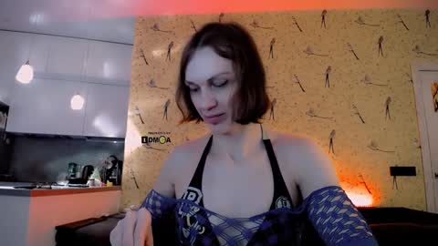 Snapshot of milena_hardy chatting on December 2024 04:45:01 AM Milena Hardy online show from December 2024 04:45:01 AM