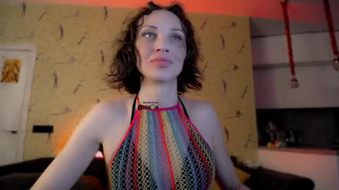 Snapshot of milena_hardy chatting on January 2025 04:50:01 AM Milena Hardy online show from January 2025 04:50:01 AM