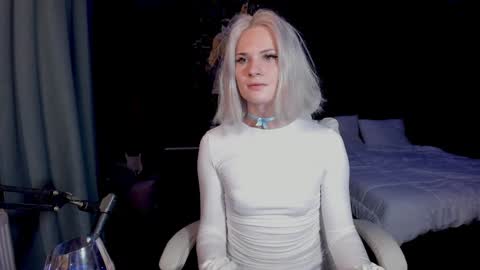 Snapshot of milena_marshmallows chatting on December 2024 02:31:02 AM Milena online show from December 2024 02:31:02 AM