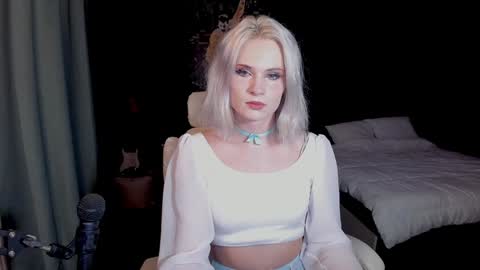 Snapshot of milena_marshmallows chatting on December 2024 02:20:02 AM Milena online show from December 2024 02:20:02 AM