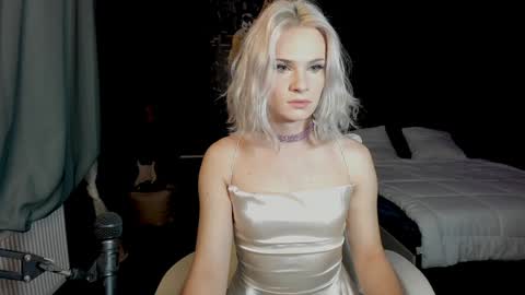 Snapshot of milena_marshmallows chatting on December 2024 10:08:01 AM Milena online show from December 2024 10:08:01 AM